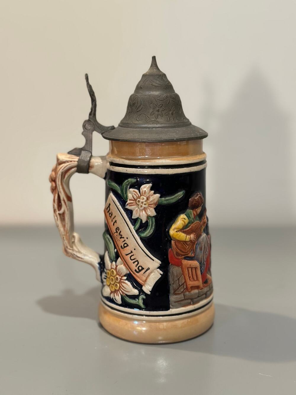 Vintage German Beer Stein Pewter Lid 1/4 L Edelweiss Spiel und Trunk